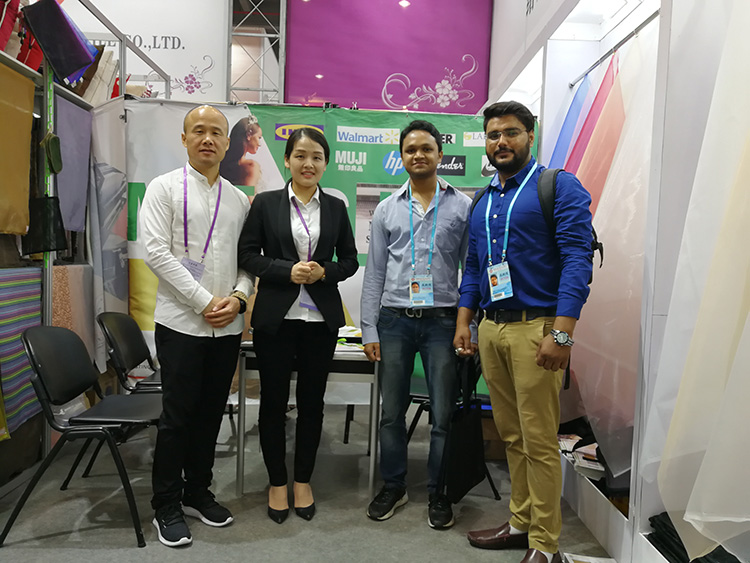 金玨廠家的尼龍婚紗網(wǎng)布走向國際市場