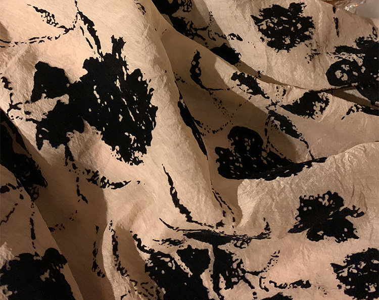 臺州金玨網布廠家帶您了解箱包網的植絨工藝（內部）